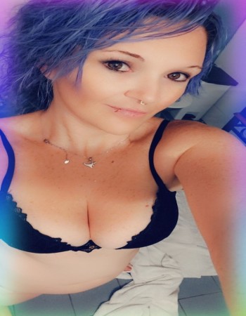 Crystal Lee  Independent Female Escort In Queensland