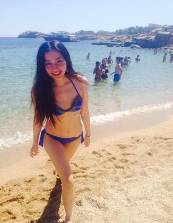 Snow White Independent Female Escort In Queensland