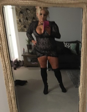 Layla.james Young Female Escort In Western Australia