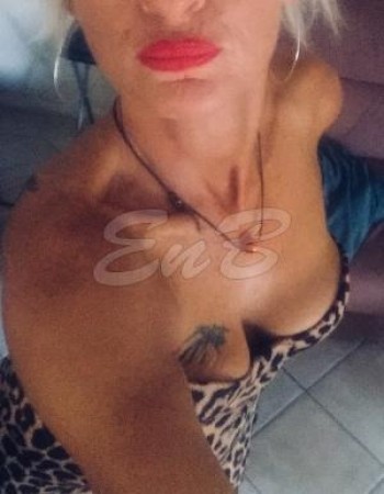 Miss Lea Young Female Escort In Queensland
