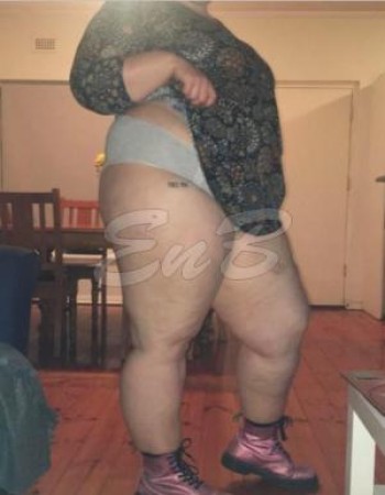 Eden Young Female Escort In South Australia