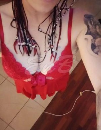 Honey Mature Female Escort In Queensland