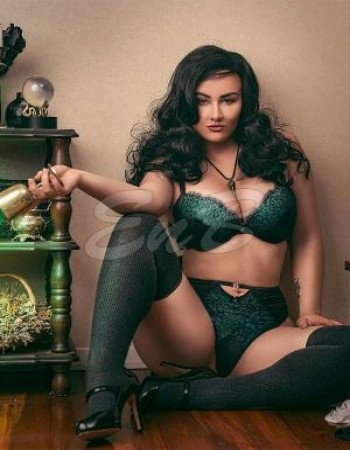 Skylar Leigh Independent Female Escort In New South Wales