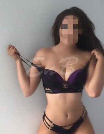 NATASHA Mature Female Escort In Victoria