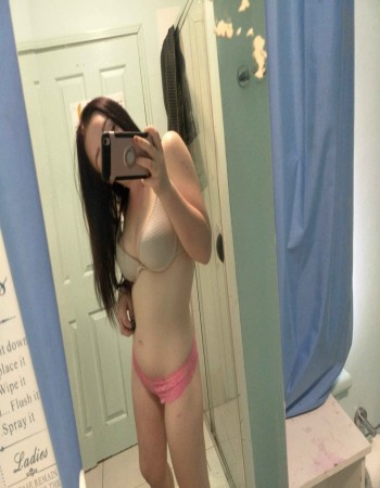 Jojolee Young Female Escort In Queensland