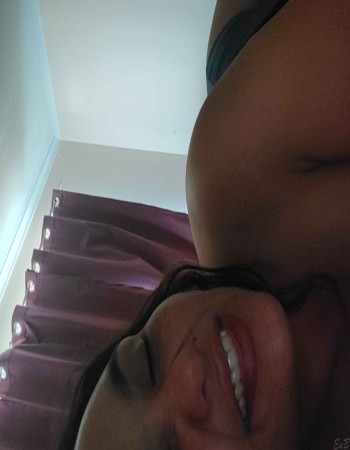 Enna Young Female Escort In New South Wales