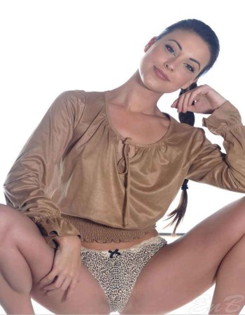 classic escorts Sexy Female Escort In Victoria