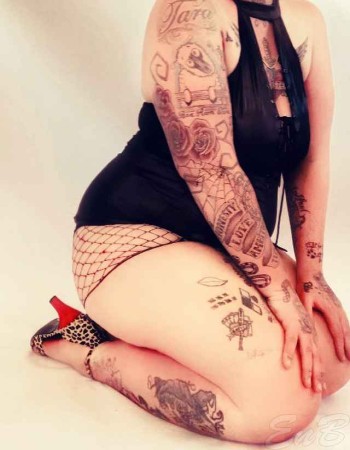 Tori Baxter Young Female Escort In Victoria