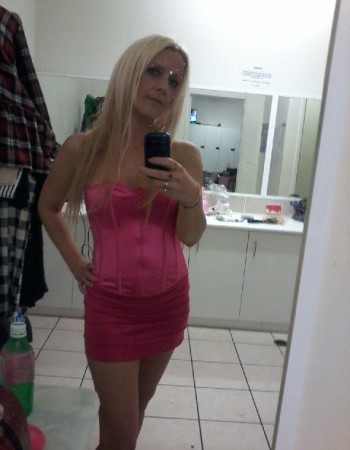 Jayde Young Female Escort In Queensland